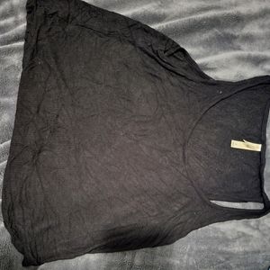 Black crop top